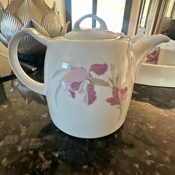 KAHLA Mint Condition Tea Set (Set of 6) - Picture 2 of 11